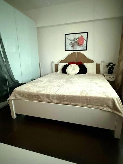 Apartament cu 3 camere decomandat în Brâncoveanu