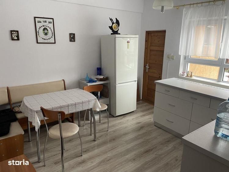 Casă cu 2 camere în Central