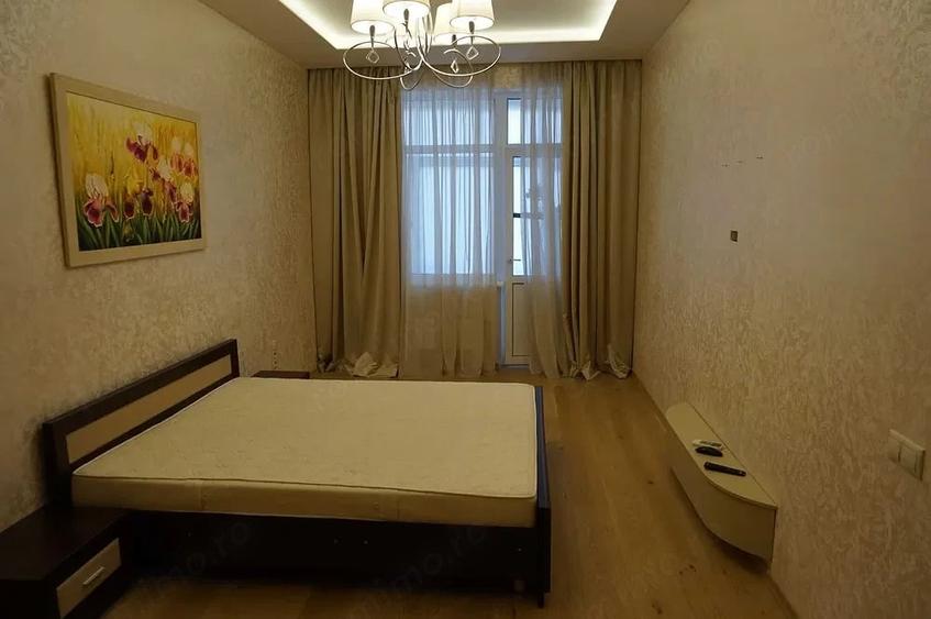 Garsonieră decomandată în Baba Novac