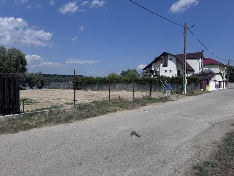 Spațiu comercial, în Băltenii de Sus