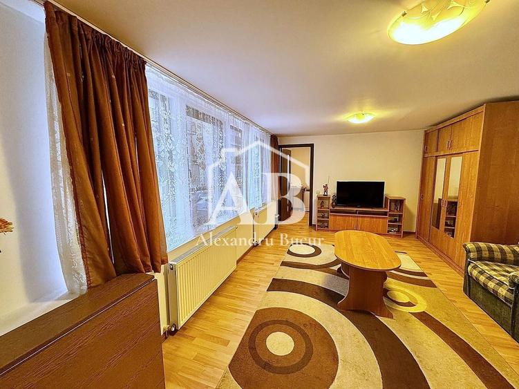 Apartament cu 3 camere semidecomandat, mobilat în Chiajna