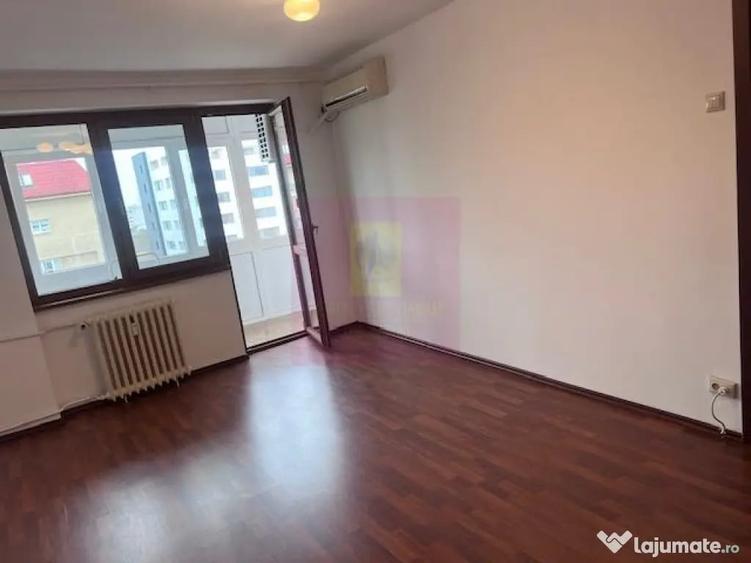 Apartament 3 camere Piata 1 Mai- Ion Mihalache- stradal. - 1