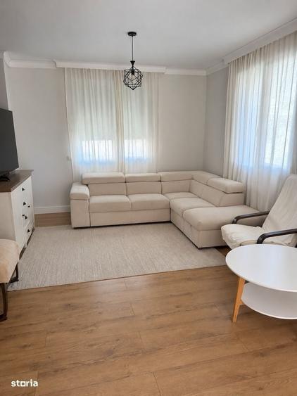 Casă cu 4 camere cu Teren 250 Mp în Corbeanca