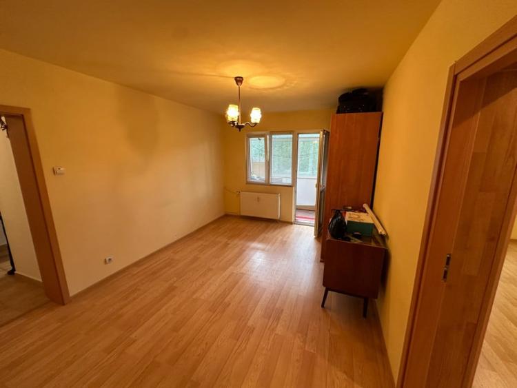 Apartament cu 2 camere semidecomandat în Nord