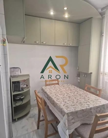 Apartament cu 3 camere decomandat, mobilat în Mihai Bravu