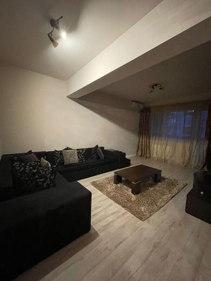 Apartament cu 2 camere în Palazu Mare