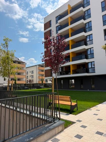 Apartament cu 2 camere semidecomandat în Florești