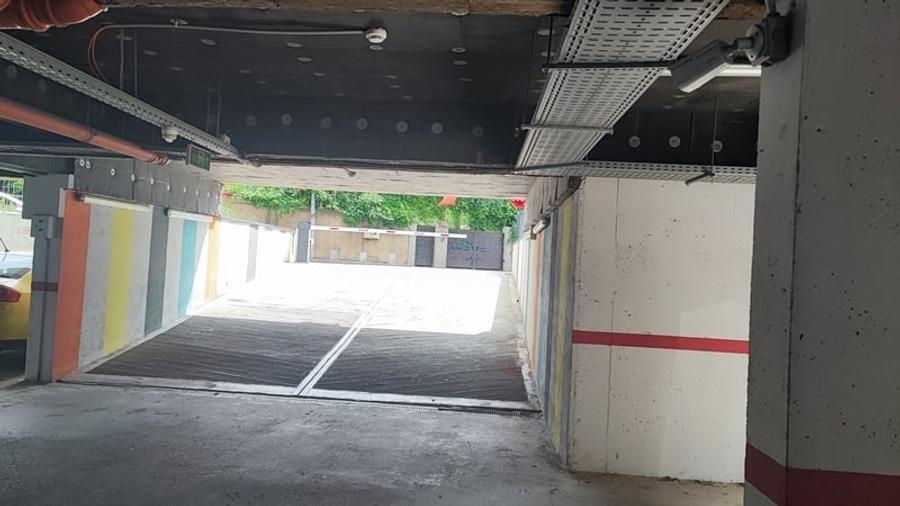 Apartament decomandat în Berceni