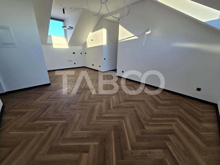 Apartament cu 3 camere decomandat în Turnișor