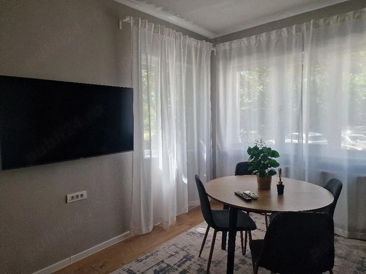Apartament cu 2 camere decomandat în Elisabetin