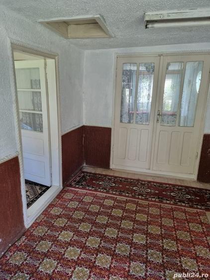 Casă cu 5 camere în Aluniș