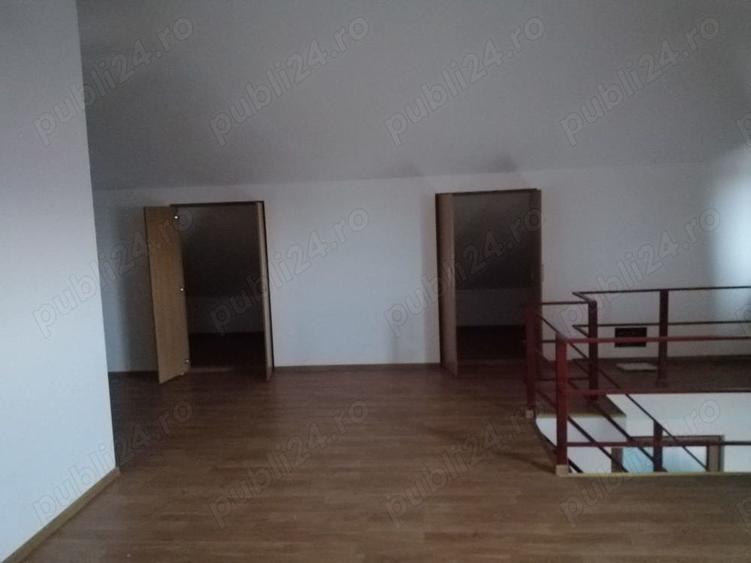 Casă cu 3 camere în Central
