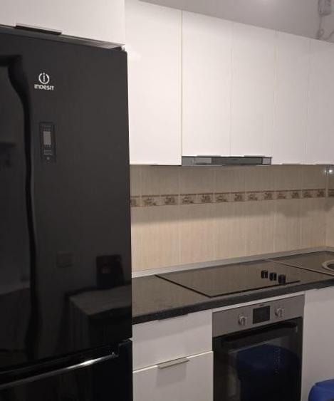 Kogalniceanu | 2 camere | Semidecomandat | Centrala proprie | AC | Balcon - 2