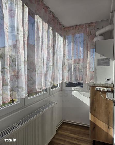 Apartament cu 2 camere, mobilat în Valea Aurie