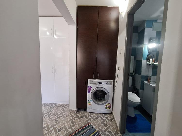Apartament cu 2 camere decomandat, mobilat în Lipovei