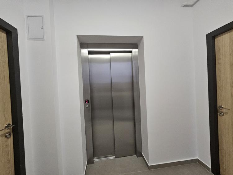 Apartament cu 2 camere semidecomandat în Freidorf
