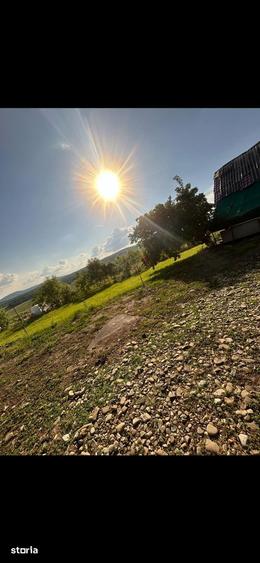 Teren de 5550 mp, în Central