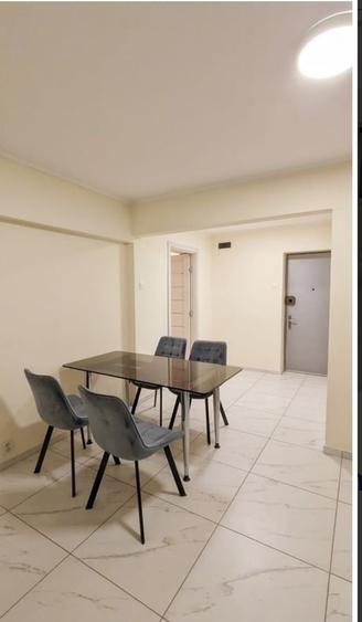 Apartament cu 2 camere decomandat, mobilat în P-ța Alba Iulia