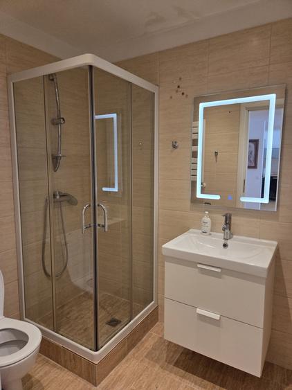 Apartament cu 3 camere decomandat, mobilat în Dorobanți