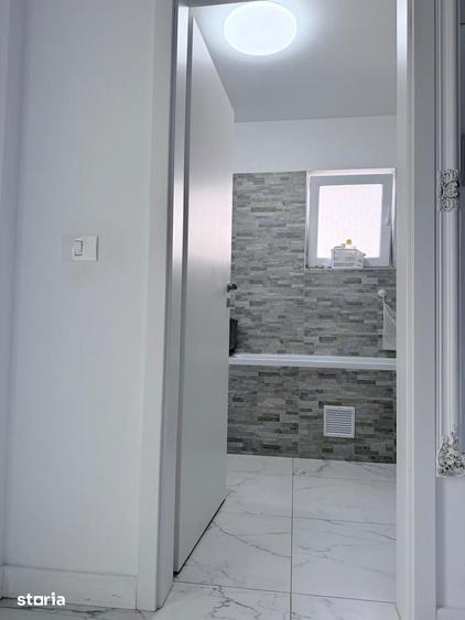 Casă cu 3 camere decomandat cu Teren 260 Mp în Bucovăț