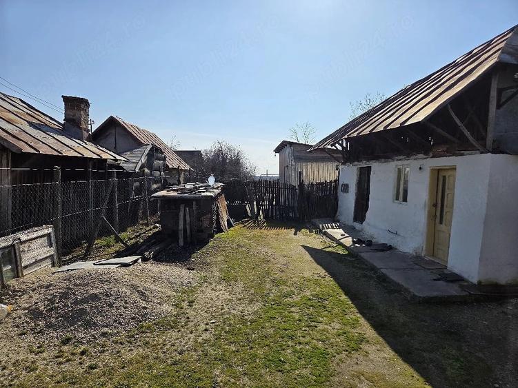 Teren de 1401 mp, în Leordeni