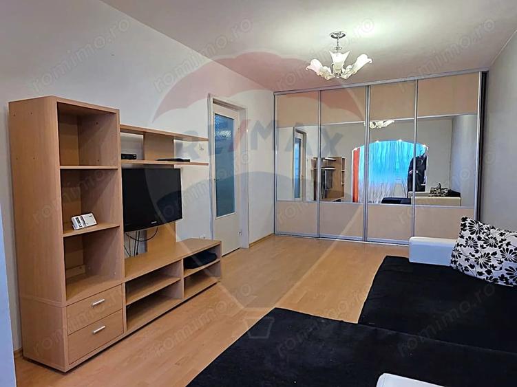 Apartament cu 2 camere decomandat în Dâmbu Pietros