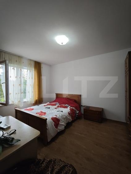 Casă individuală cu 5 camere cu Garaj în Zărnești