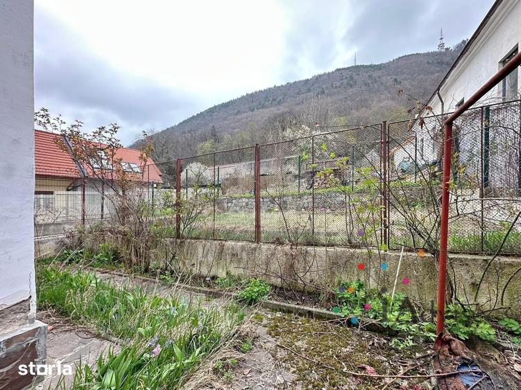 Apartament cu 4 camere în Centrul Istoric