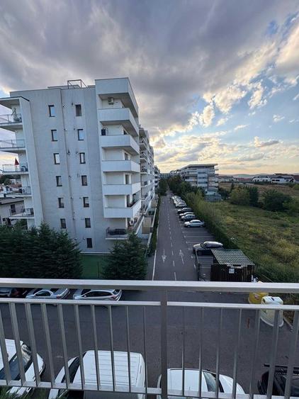 Apartament cu 2 camere decomandat în Europa