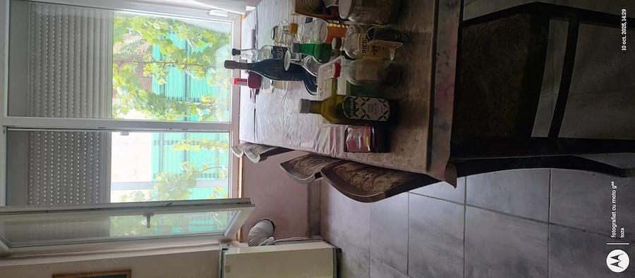 Casă cu 3 camere cu Teren 1650 Mp în Cenei