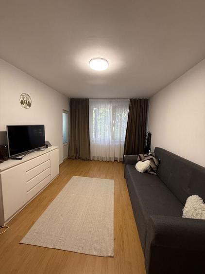 Apartament cu 2 camere decomandat în Rahova