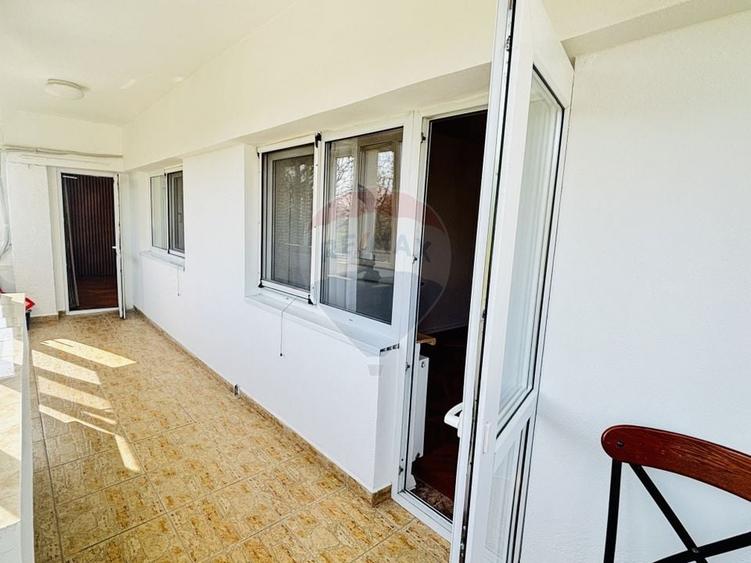 Apartament cu 4 camere decomandat în Kiseleff