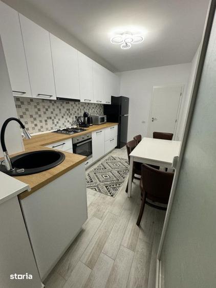 Apartament cu 2 camere, mobilat în Sânpetru