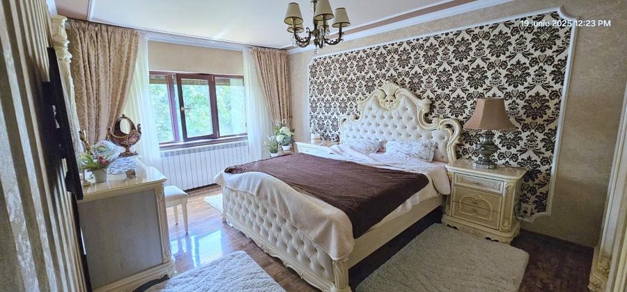 Apartament cu 3 camere decomandat, mobilat în Siderurgiștilor