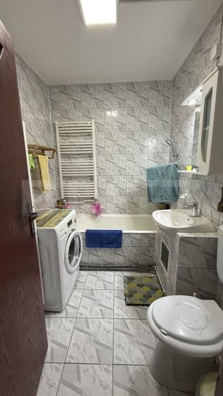 Apartament 2 camere, 57 mp, zona Reghin - 9