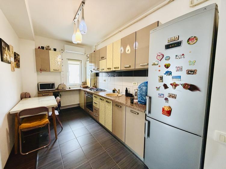 Apartament cu 2 camere decomandat, mobilat în Chiajna