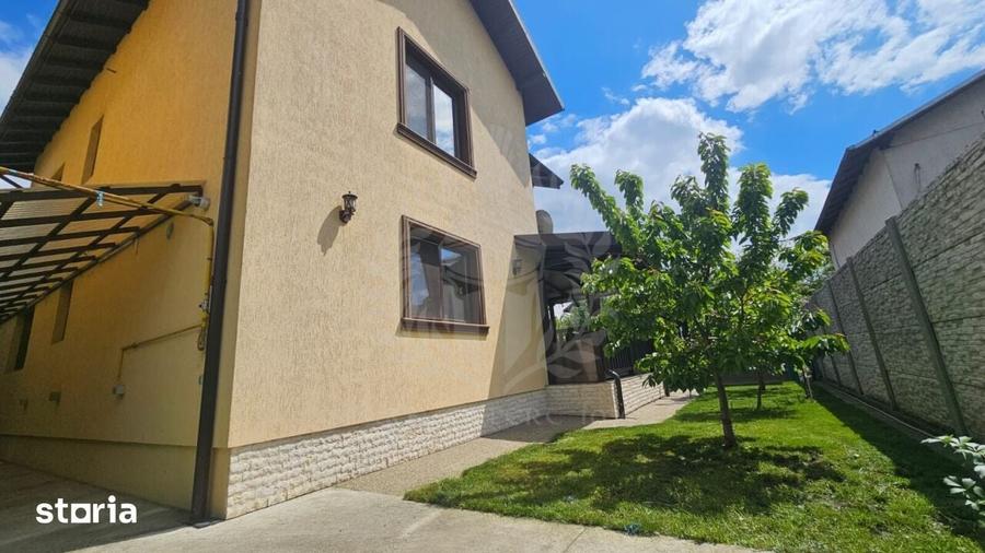 Casă cu 4 camere cu Teren 431 Mp în Transilvaniei