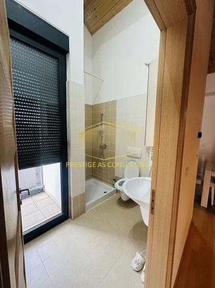 Apartament cu 3 camere, mobilat în Dumbrăvița