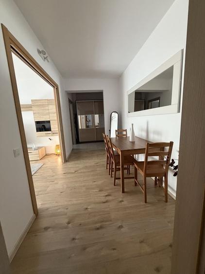 Apartament cu 2 camere decomandat în Băneasa