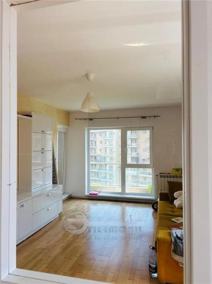 Apartament cu 3 camere decomandat în Tătărași