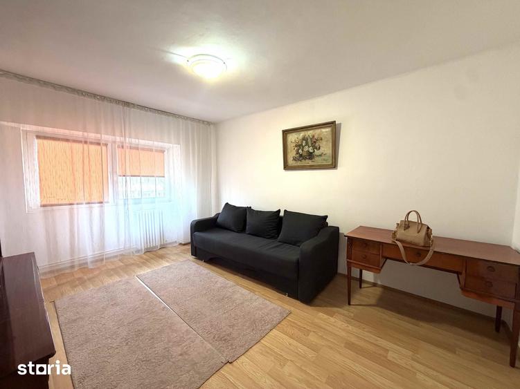 Apartament cu 2 camere decomandat în Gară