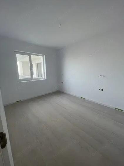 Garsonieră semidecomandată în Braytim