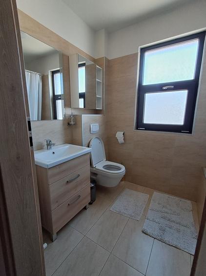 Apartament cu 2 camere decomandat în Exterior Vest
