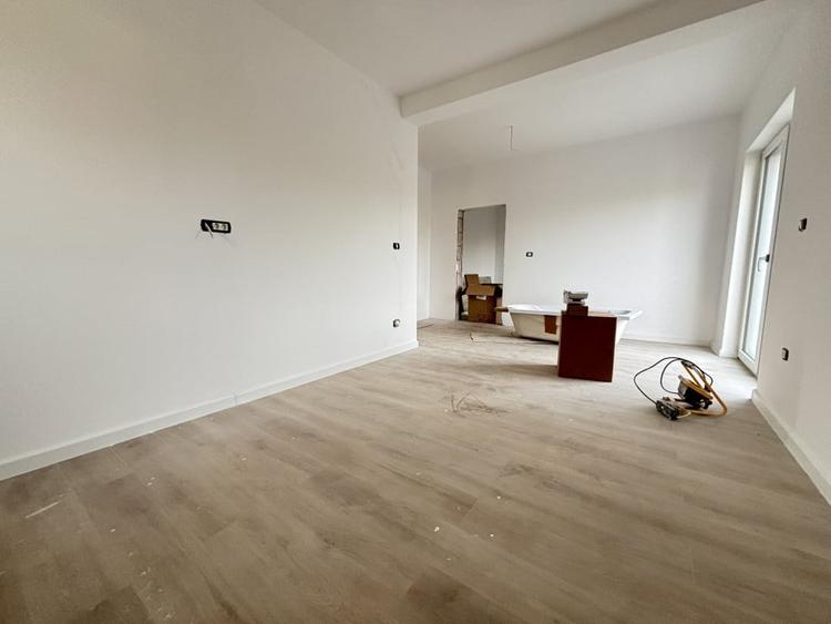 Apartament cu 2 camere decomandat în Giroc — fotografia 1
