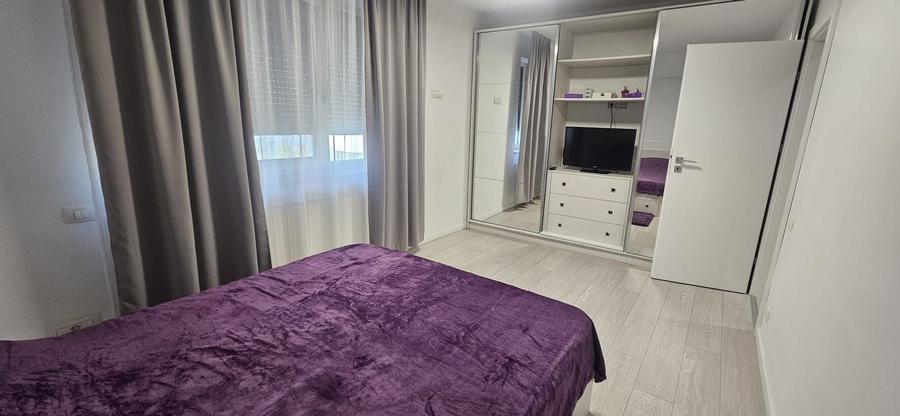 Apartament cu 2 camere decomandat în Rovine