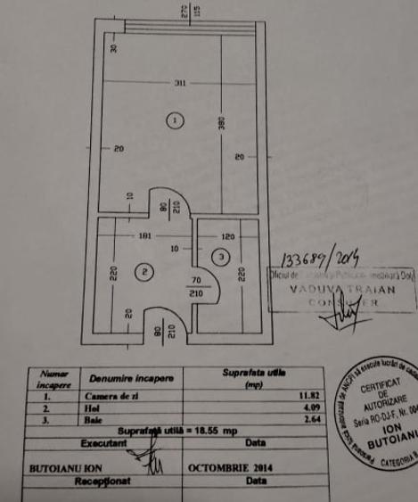 Garsonieră decomandată, mobilată în Valea Rosie