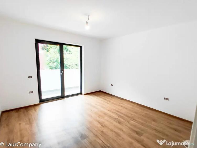 Casă cu 4 camere cu Teren 400 Mp în Ștefănești
