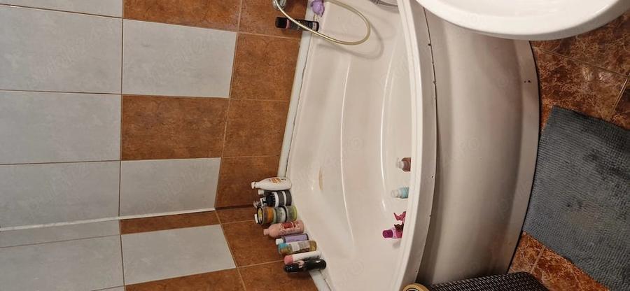 Apartament cu 2 camere decomandat în Alfa