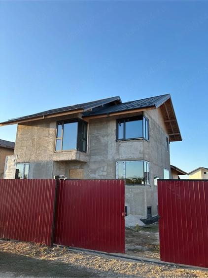 Casă cu Teren 600 Mp în Ștefăneștii de Sus