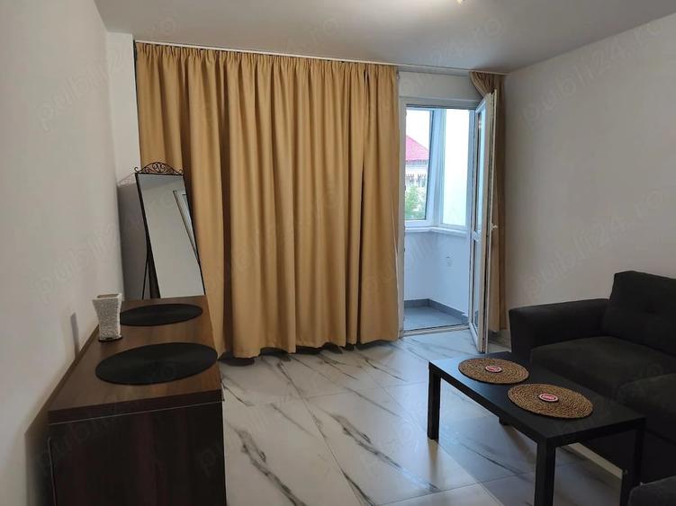 Apartament cu 2 camere decomandat în Eroii Revoluției